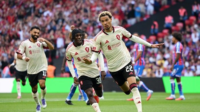 Wolverhampton - Liverpool